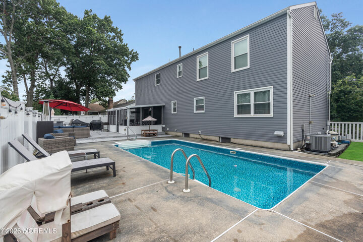 Property Photo:  4 Laurel Crest Drive  NJ 07731 