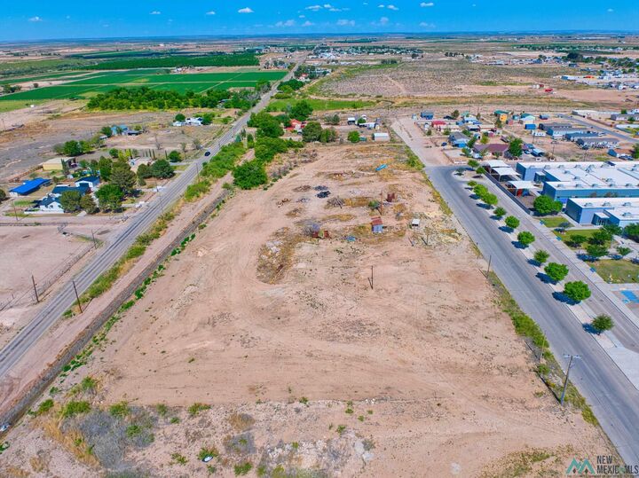Property Photo: 908 Montgomery Avenue NM 88220
