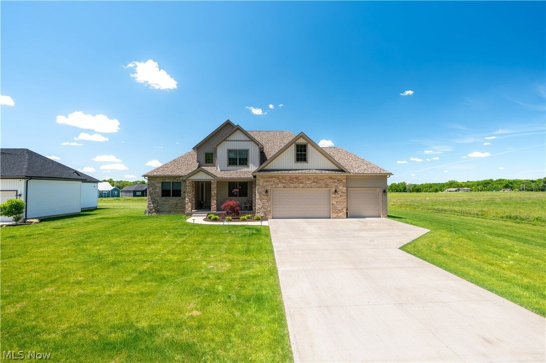 Property Photo:  7080 S Palmyra Road  OH 44406 