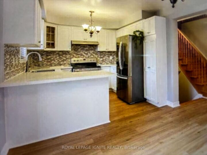 62 Trevino Crescent — photo 1