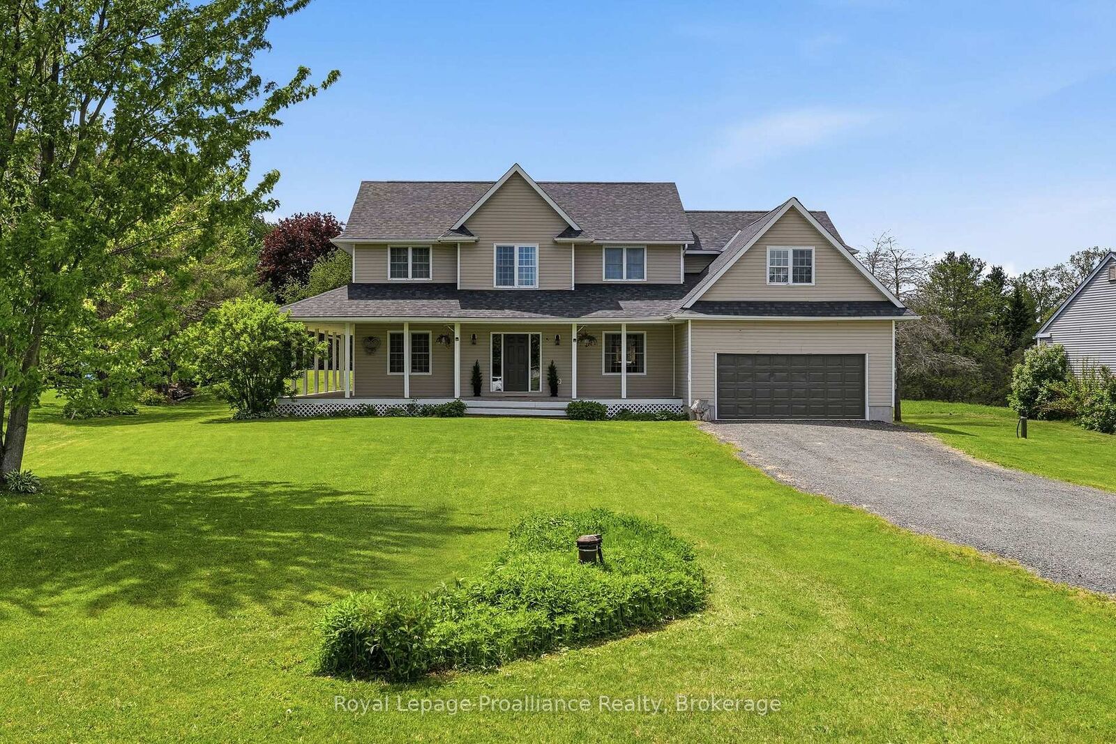 Property Photo: 3937 Larose Crescent ON L0A 1B0