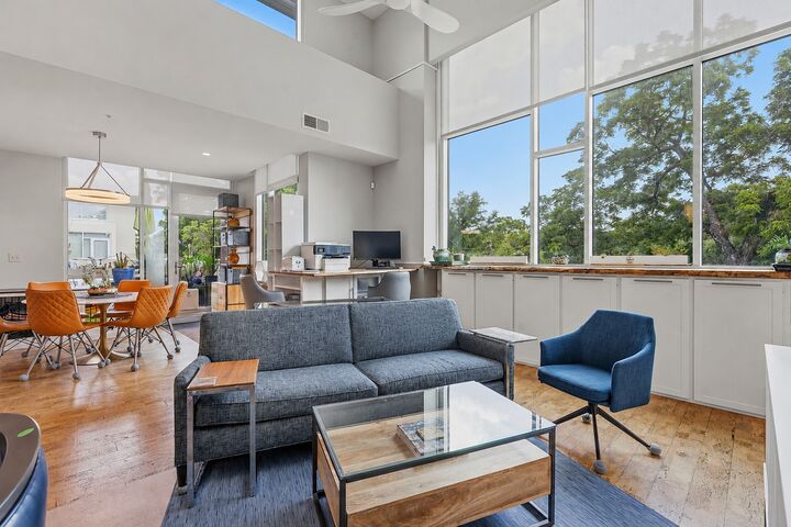 Property Photo:  1600 Barton Springs Road 5406  TX 78704 