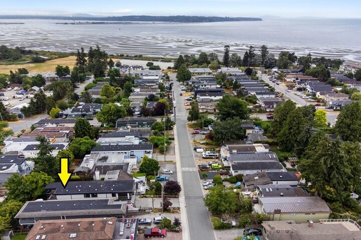 Property Photo: 952 Parker Street BC V3S 8E8