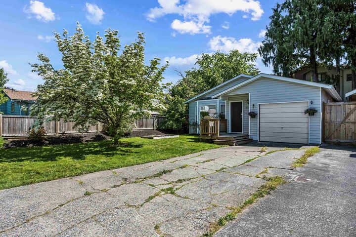 Property Photo: 8880 Allard Street BC V2P 7L4