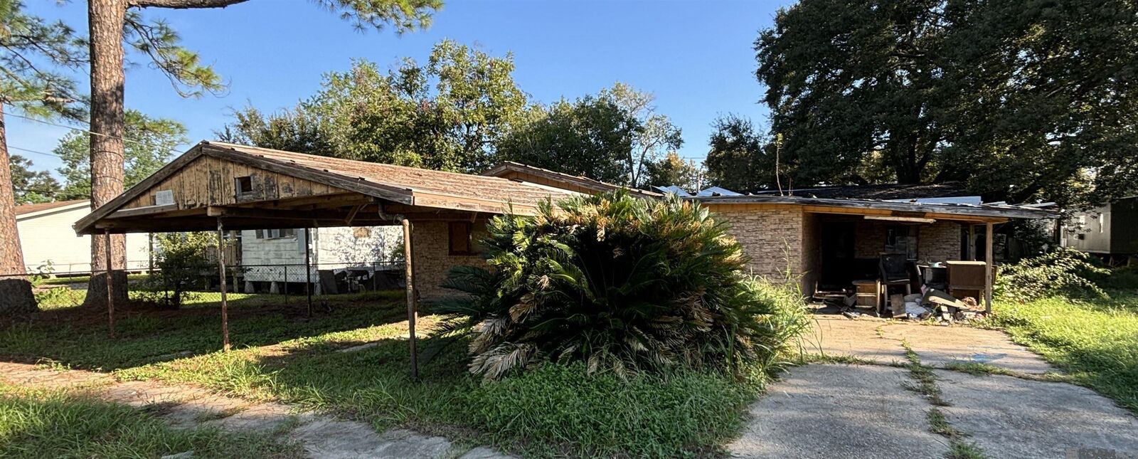 Property Photo:  1703 Juanita St  LA 70560 