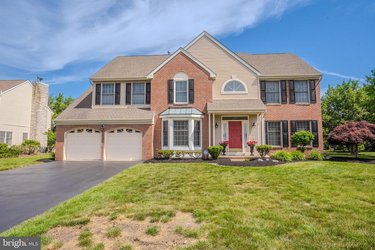 Property Photo:  26 Kinglet Drive South S  NJ 08512 