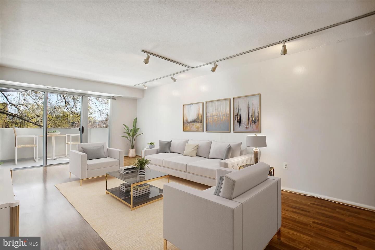 Property Photo:  700 7th Street SW 211  DC 20024 