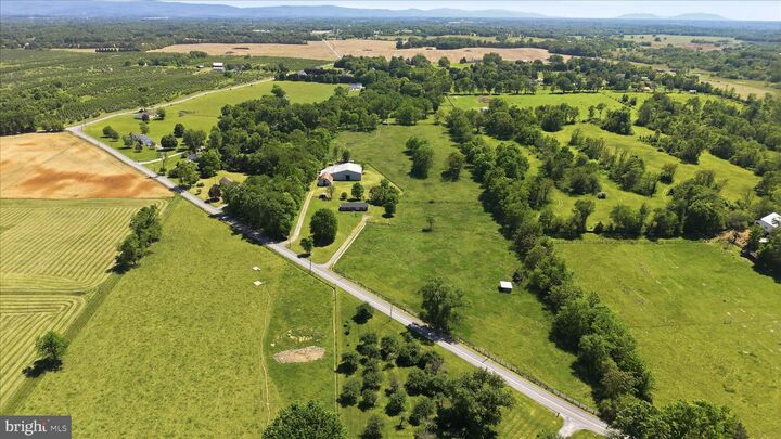 Property Photo:  1381 Leetown Road  WV 25446 