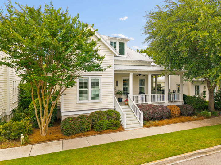 Property Photo:  18 Mises Street  SC 29464 
