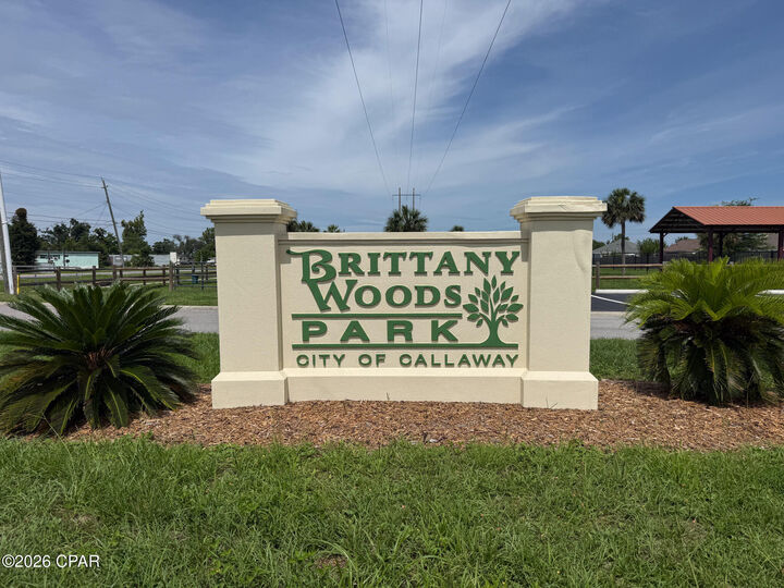 Property Photo:  118 Byrd Drive  FL 32404 