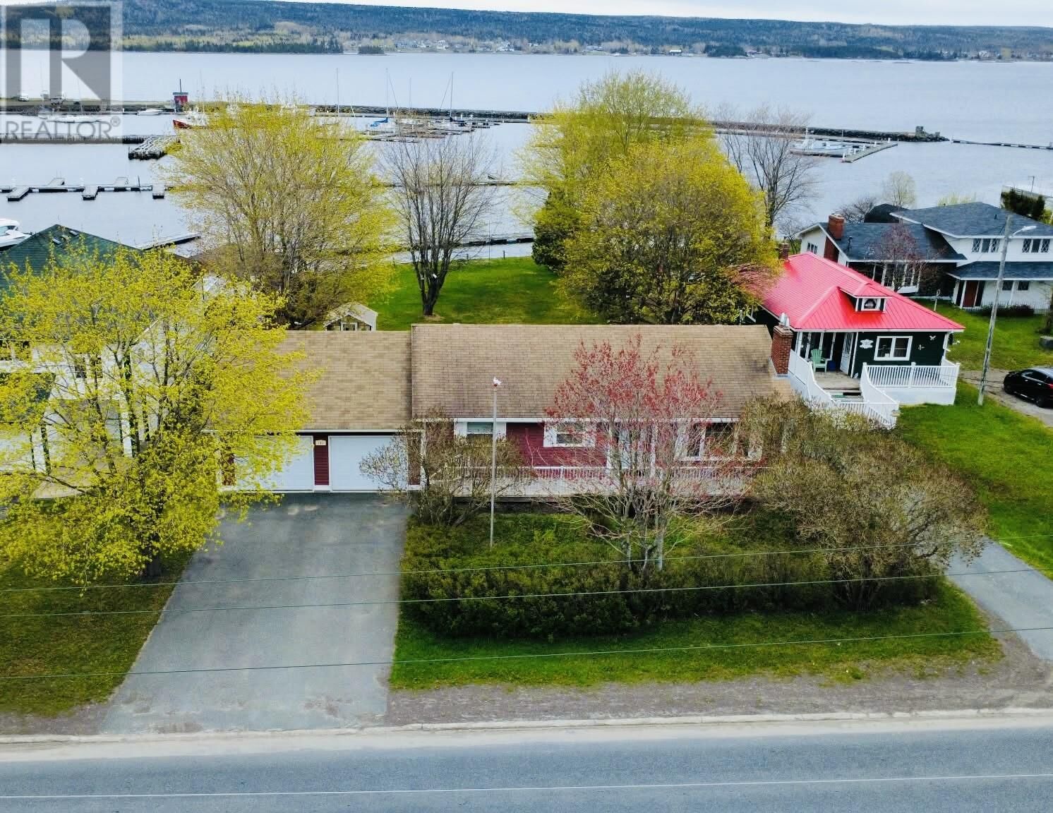 Property Photo:  183 Main Street  NL A0G 3A0 