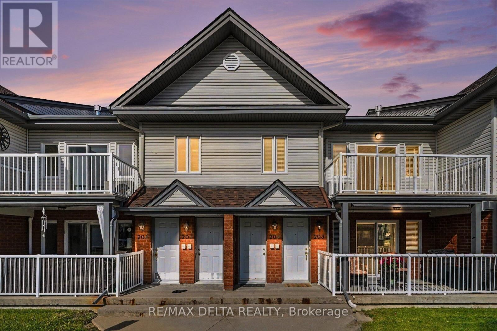 Property Photo:  88 Lafleche Boulevard 204  ON K0A 1M0 