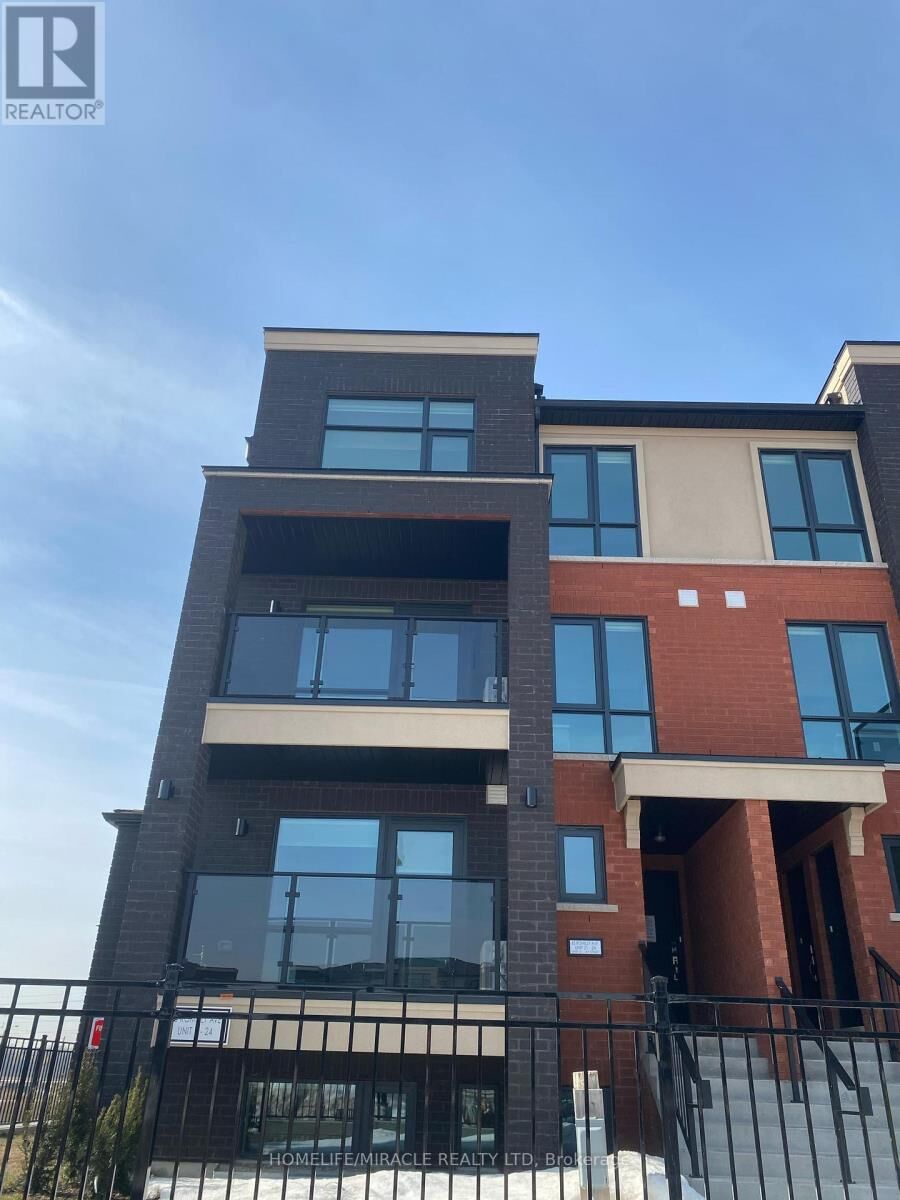 Property Photo:  65 Romilly Avenue 23  ON L7A 0B7 