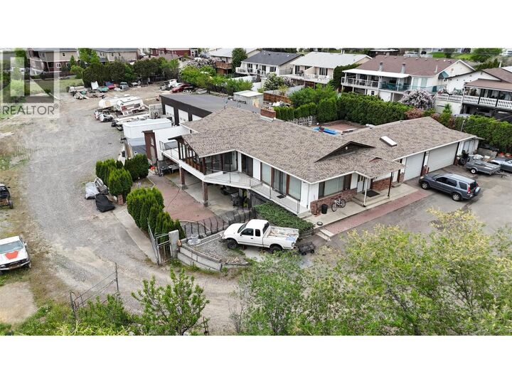 964 Fernie Road — photo 1