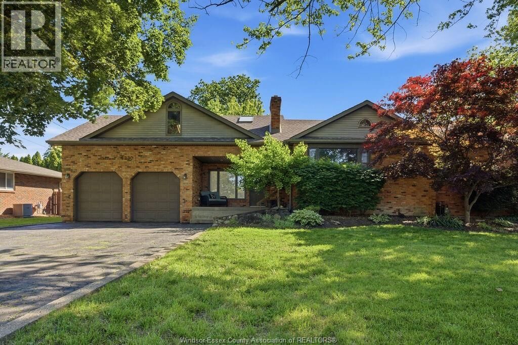 Property Photo:  4330 Casgrain Drive  ON N9G 2B1 