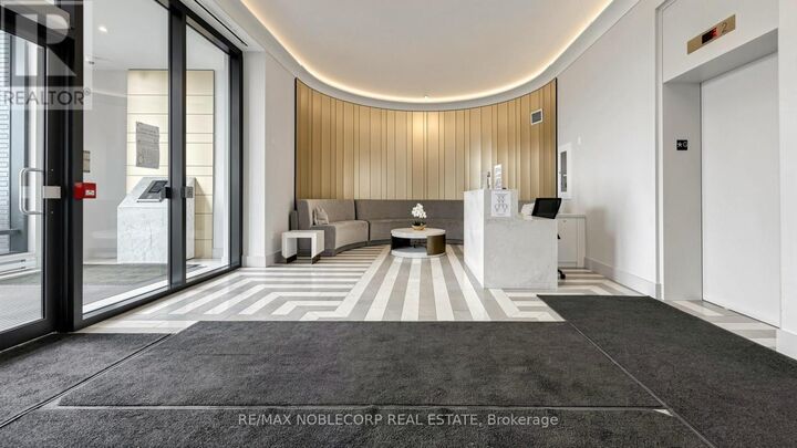 Property Photo:  10 Gibbs Road 616  ON M9B 0E2 