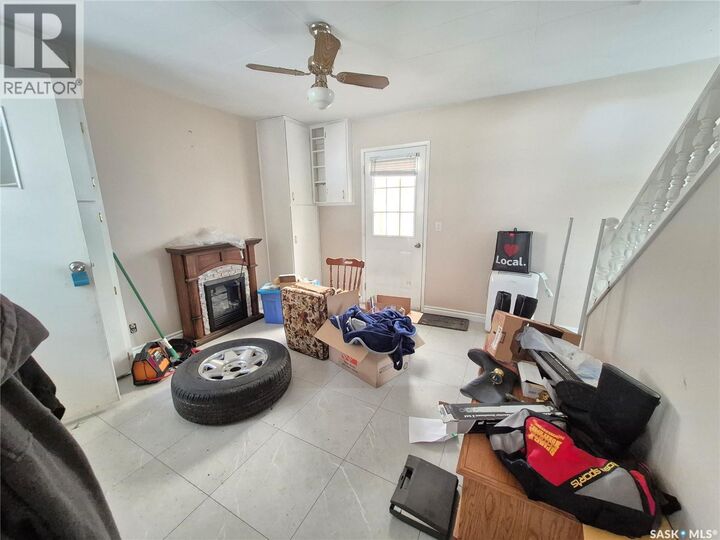 Property Photo: 225 1st Avenue SK S0G 2P0