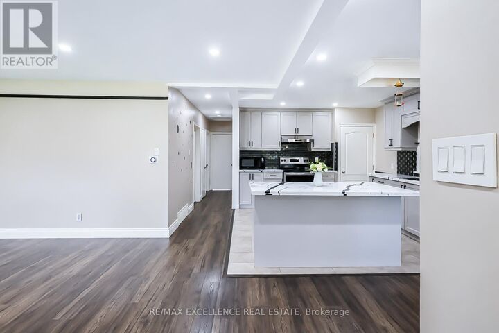 Property Photo:  35 Siebert Avenue  ON N2C 2A5 