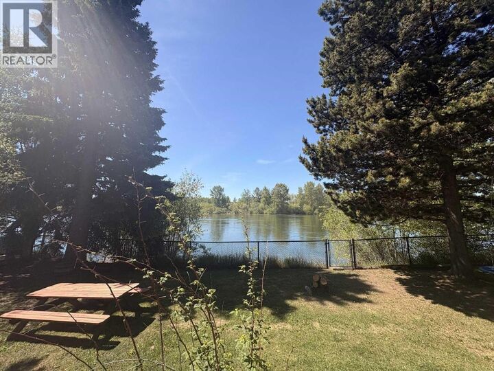 330 Reid Drive — photo 1