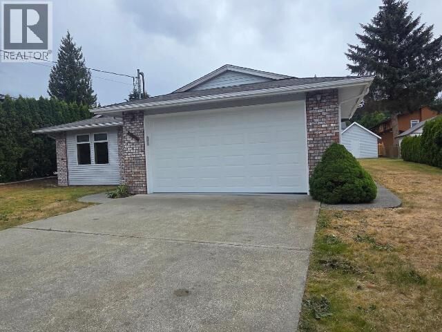 Property Photo:  4706 Ontario Ave  BC V8A 5L6 