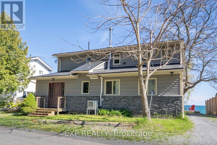 Property Photo:  43 Clifford Street  ON K0K 1L0 