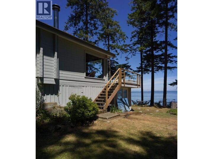 Property Photo:  579 Bayview Drive  BC V0N 2J1 