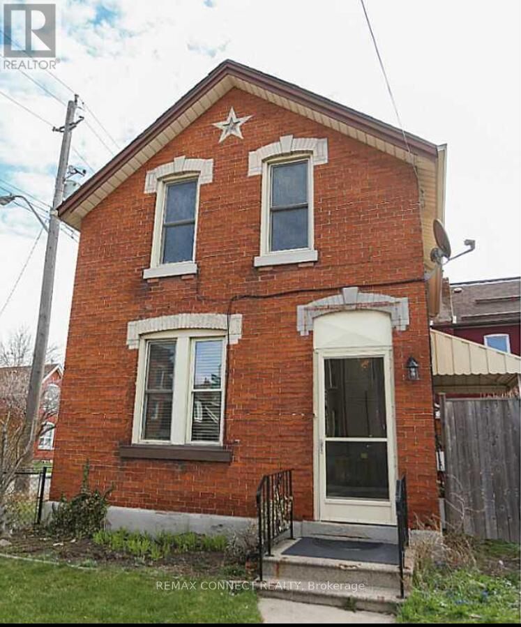Property Photo:  24 Ashley Street  ON L8L 5S3 