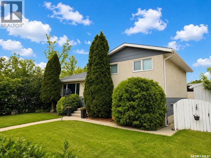 Property Photo:  200 Halifax Street  SK S4R 1S4 