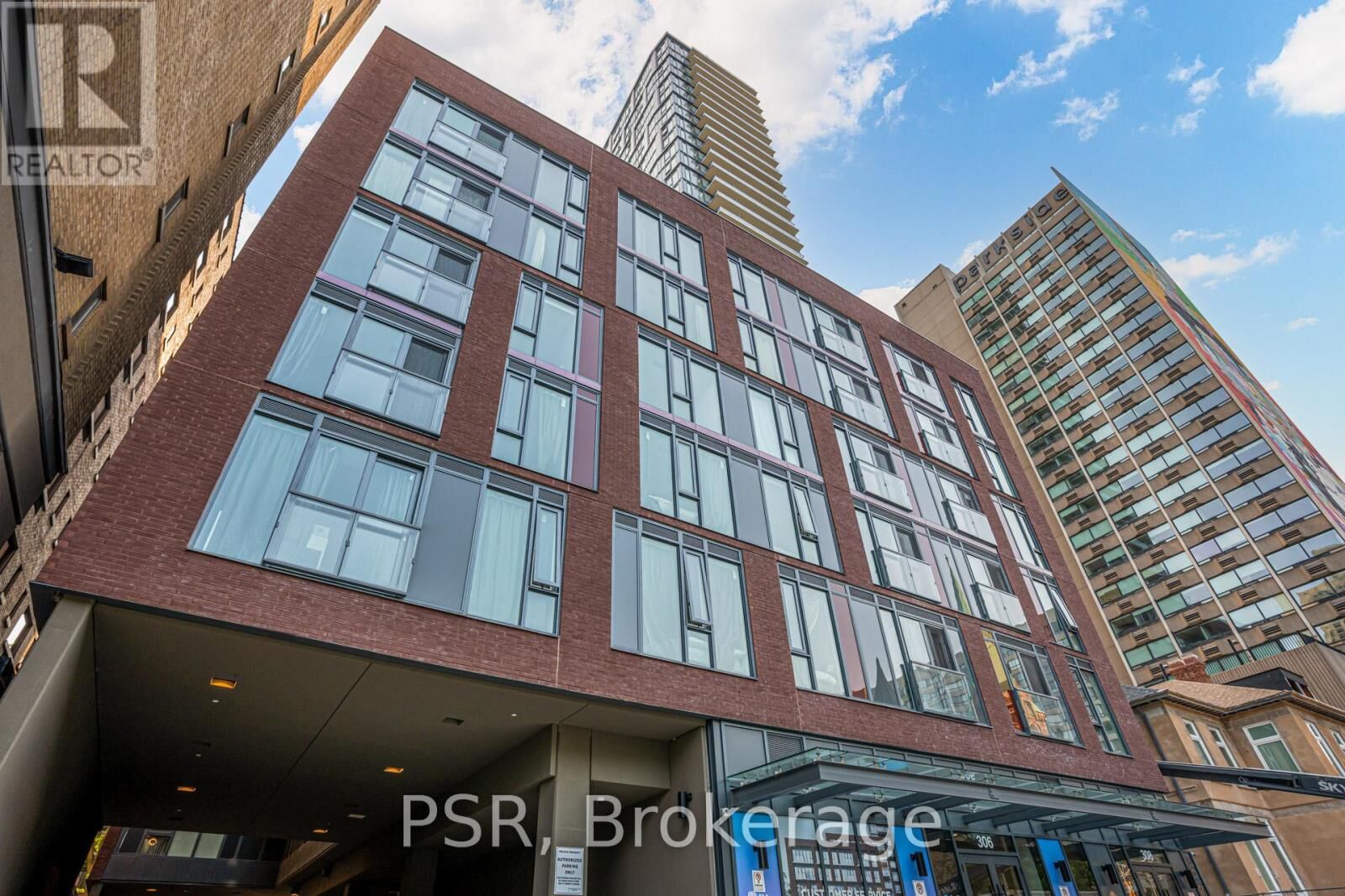 Property Photo:  308 Jarvis Street 422  ON M5B 0E3 