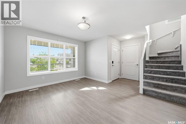 Property Photo:  139 Stilling Mews  SK S7V 0P4 