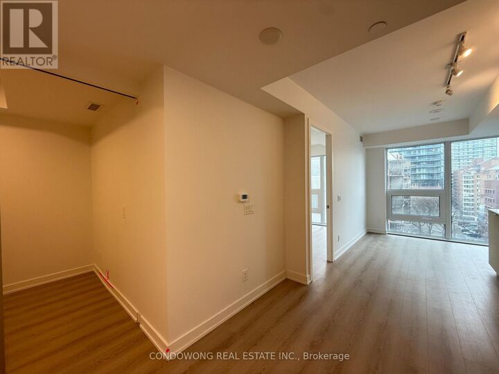Property Photo:  100 Queen Street East 901  ON M5C 0B5 