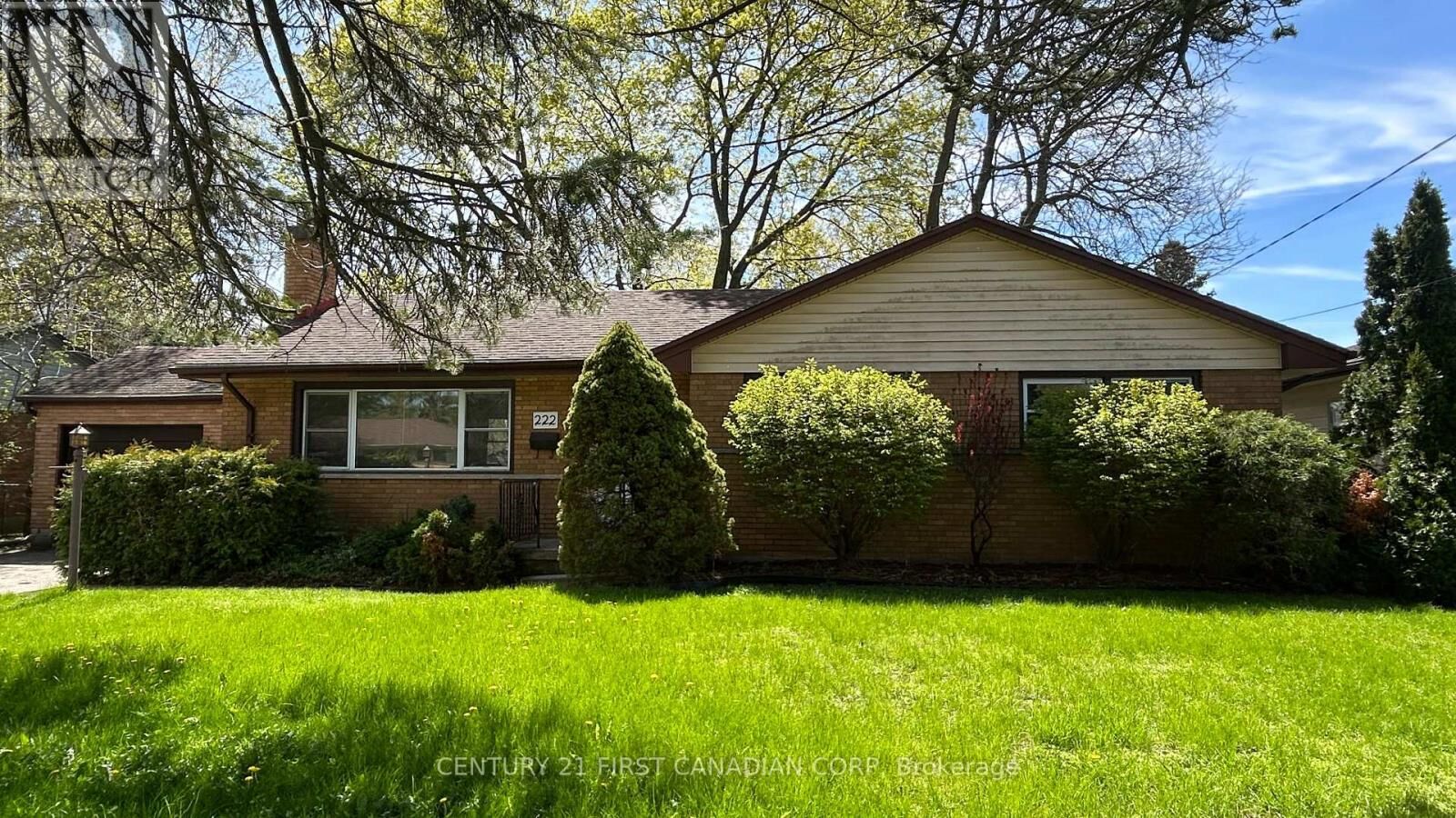 Property Photo:  222 Trott Drive  ON N6G 1B5 