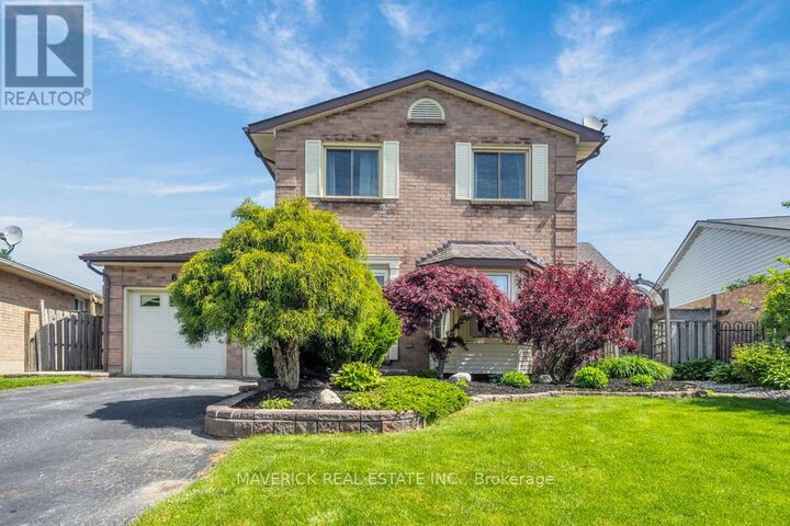 Property Photo:  6 Bonnie Place  ON N5R 5W3 