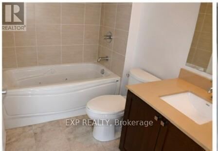Property Photo:  90 Landry Street 204  ON K1L 0A9 