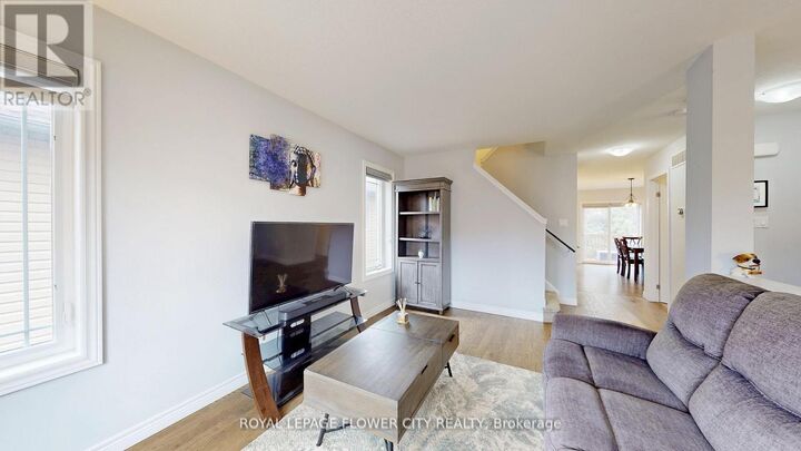 Property Photo:  66 Eastview Road 26  ON N1E 0N1 