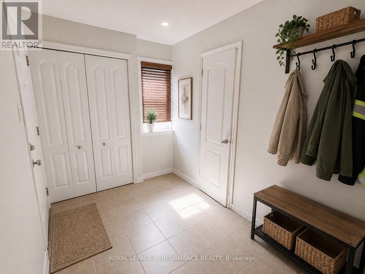 Property Photo:  59 Strathaven Private 33  ON K1J 1K7 