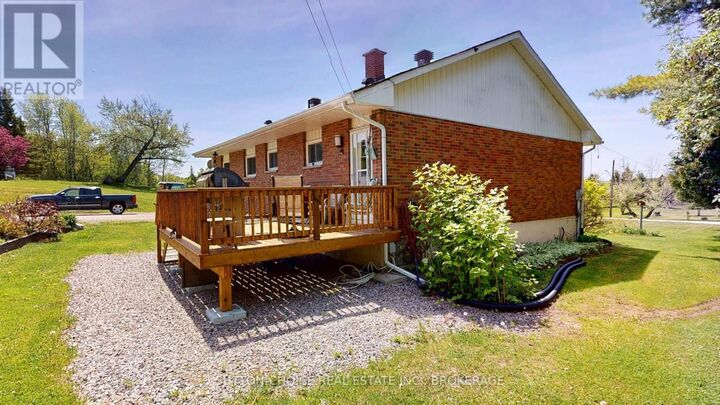 Property Photo:  222 Yonge Street  ON P0H 1E0 