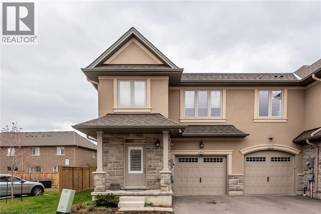 Property Photo:  98 Shoreview Place 42  ON L8E 0J4 