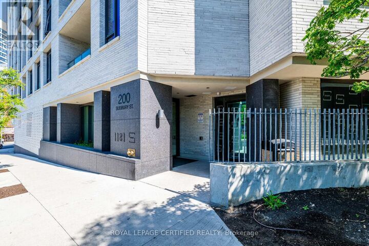 Property Photo:  200 Sudbury Street 411  ON M6H 0H1 