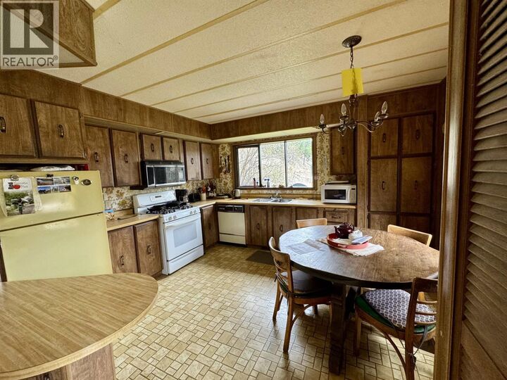 Property Photo:  6669 Soda Creek-Macalister Road  BC V0L 1P0 