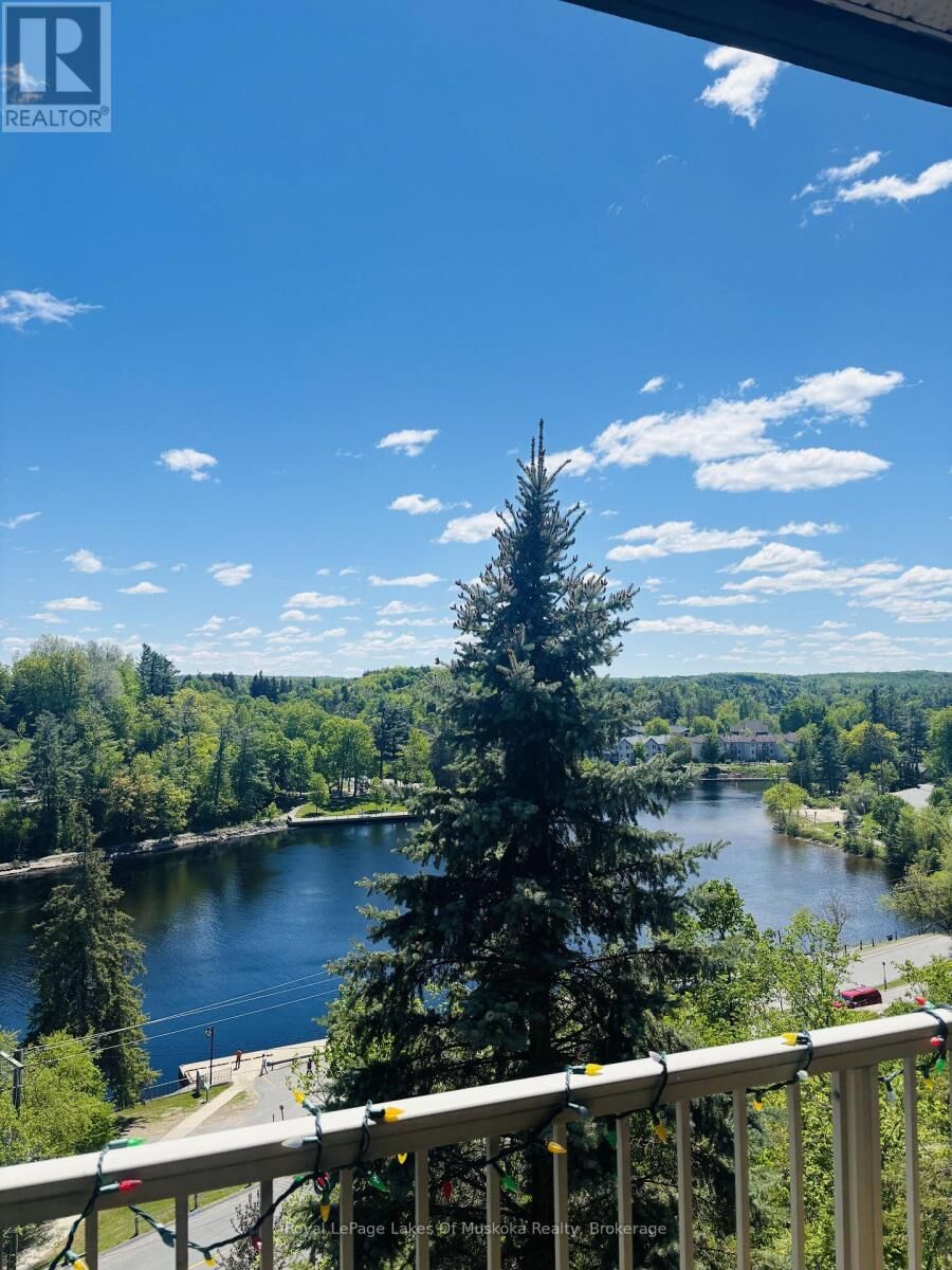 Property Photo:  24 Ontario Street 403  ON P1L 2H5 