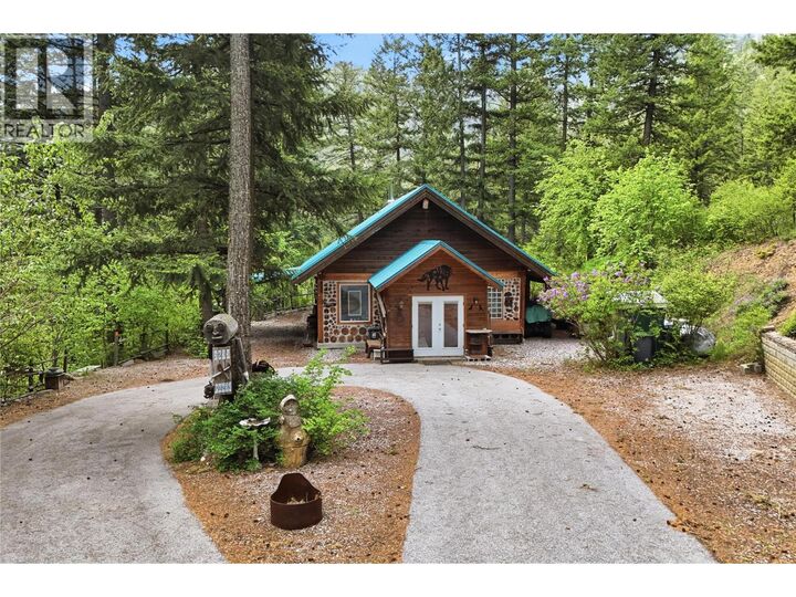Property Photo:  2534 Green Mountain Road  BC V2A 0E6 
