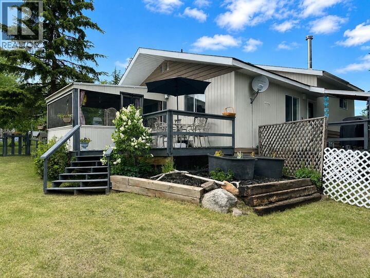 Property Photo: 6445 Livingston Road BC V0K 2K1