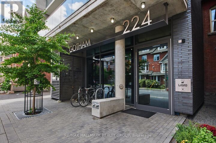 Property Photo:  224 Lyon Street North 1104  ON K1R 0C1 