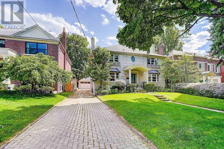 Property Photo:  3 Silverwood Avenue  ON M5P 1W3 