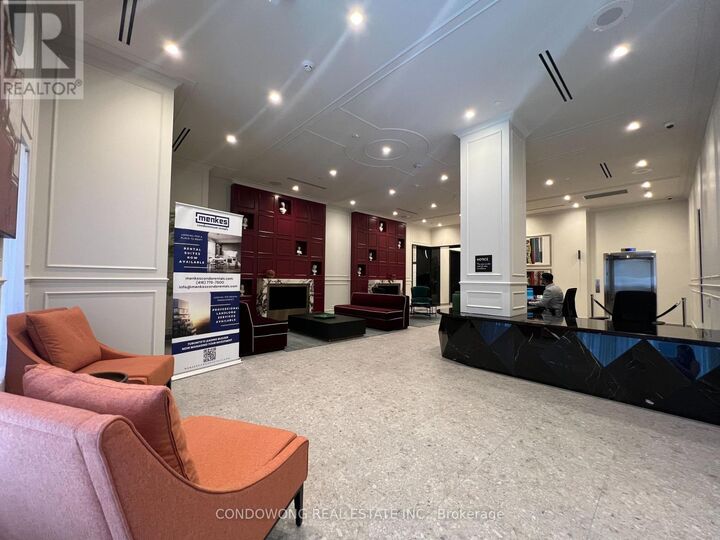 Property Photo:  180 Front Street East 3201  ON M5A 0A9 