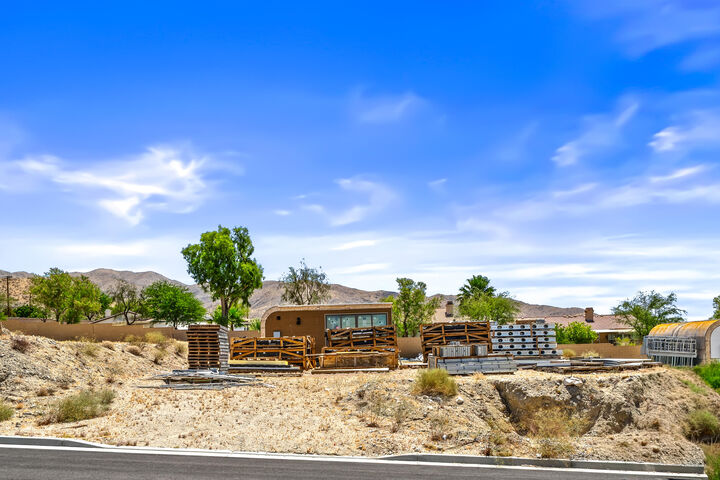 Property Photo:  13816 Scenic Crest Circle  CA 92240 