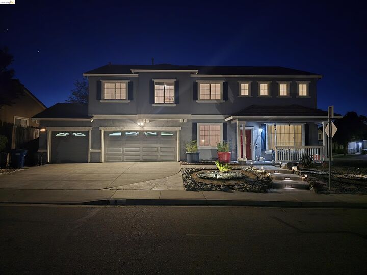 Property Photo:  6 Bridlewood Ct  CA 94565 