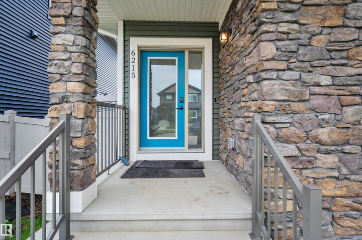Property Photo: 6215 Hampton Gray Avenue NW AB T5E 6X6