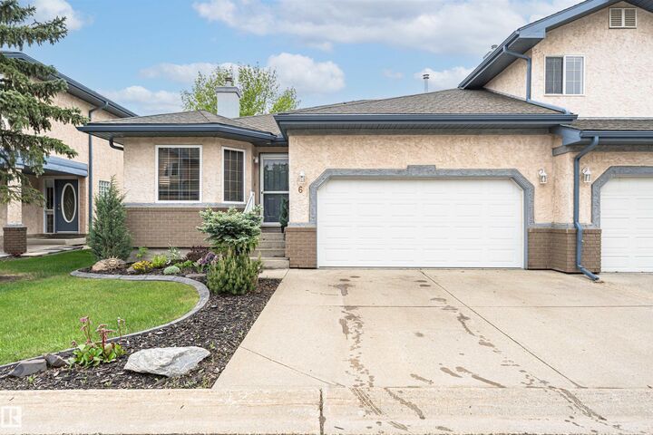 Photo de la propriété:  6 Estates Court  AB T6B 1M9 